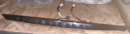 Q50 ХРОМИРОВАННАЯ ПОЛОСКА ЗАДНЯЯ ДВЕРЬ КАМЕРА BLEND