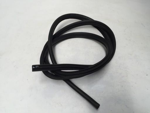 169225686 - Qashqai III J12 2022 ущільнення дверей лівий передній