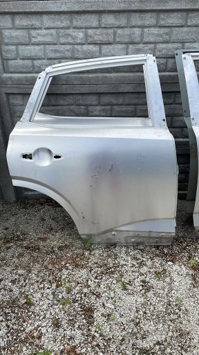 Qashqai iii j12 21- оголені задні двері праві сирі