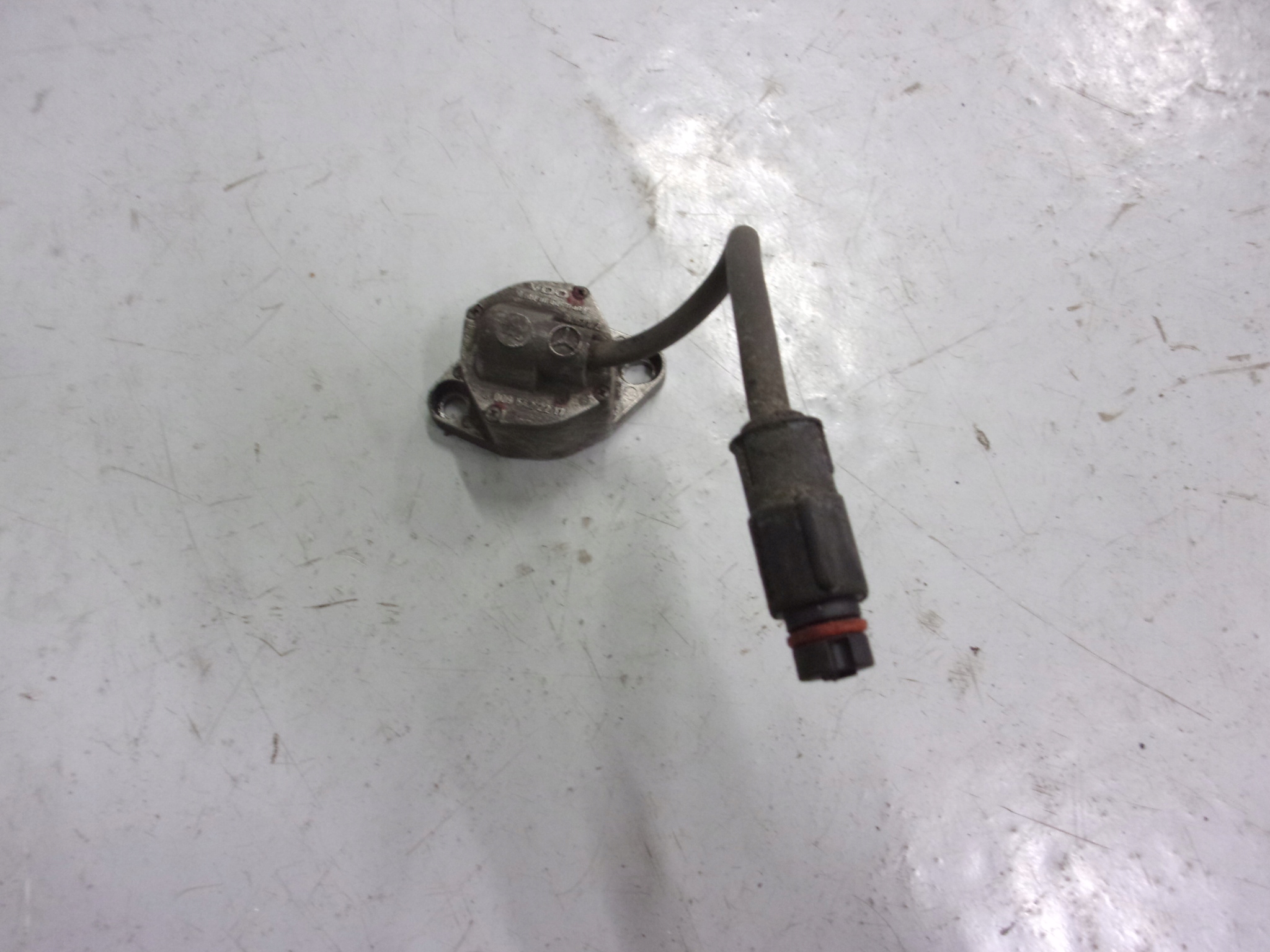 R129 SL 600 ads датчик 0095422217 NIVO