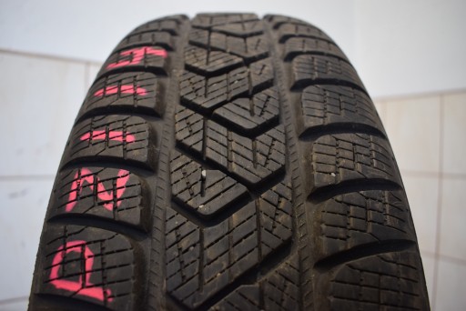 R17 215/65 99H Пирелли Скорпион Зима