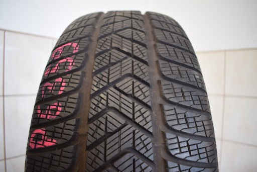 R17 235/65 104H Pirelli Скорпион Зима МО 2017