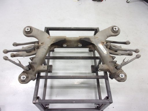 R230 sl 55 amg санки коляска задня балка 2303500900