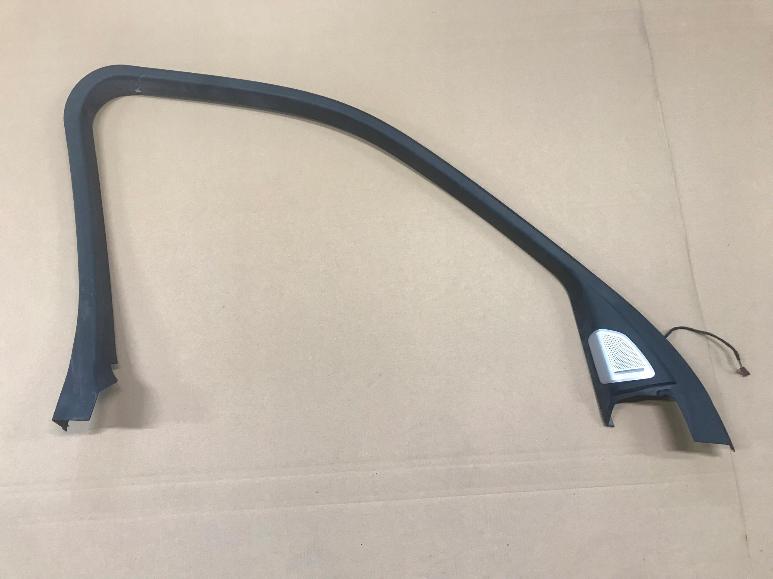 Дверна рама BMW X5 F15 f85 ліва Bang OLUFSEN