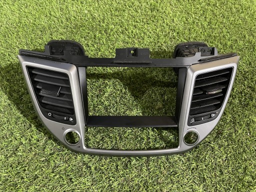 РАМКА РЕШІТКИ РАДІОНАВІГАЦІЇ КОМПЛЕКТ HYUNDAI TUCSON II 15-18R