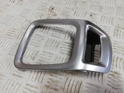 FRE30012 - РАМКА СЕЛЕКТОРА КОРОБКИ ПЕРЕДАЧ PEUGEOT 5008