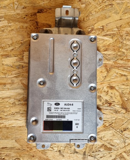 K8D2-19C164-AA - Range Rover EVOQUE II l551 Підсилювач