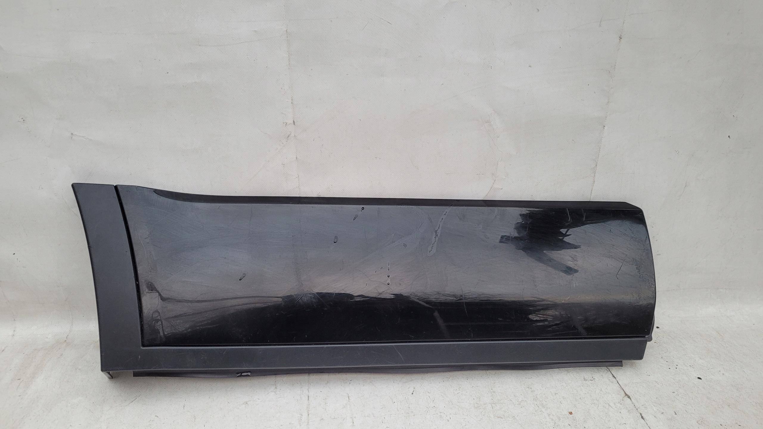 RANGE ROVER EVOQUE ОБШИВКА ПРАВОЇ ЗАДНЬОЇ ДВЕРІ