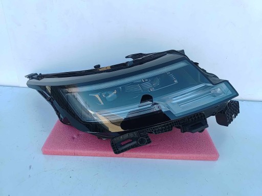 M8E2-13W029-HK - Range rover v l460 23- правая передняя светодиодная лампа 4829