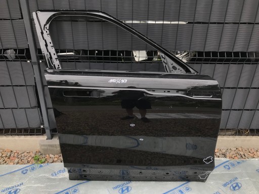 Range rover velar правая передняя дверь 2017-