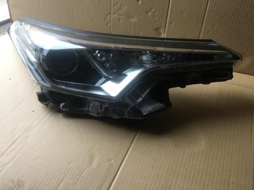 81110-F4031-00 - ФАРА ПЕРЕДНЯЯ ПРАВАЯ TOYOTA CHR C-HR 16- LED