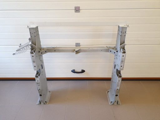 Балка коляски для санок renault alpine, оригинал.