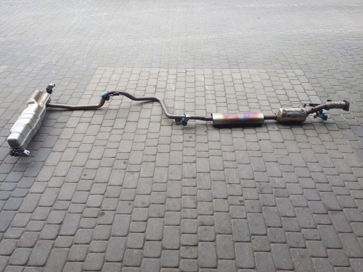 206511883R - RENAULT ARKANA 1.6 E-TECH HYBRID ГЛУШИТЕЛЬ 203009253R 208021256R