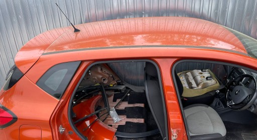 RENAULT CAPTUR И КРЫША + ПОТОЛКА