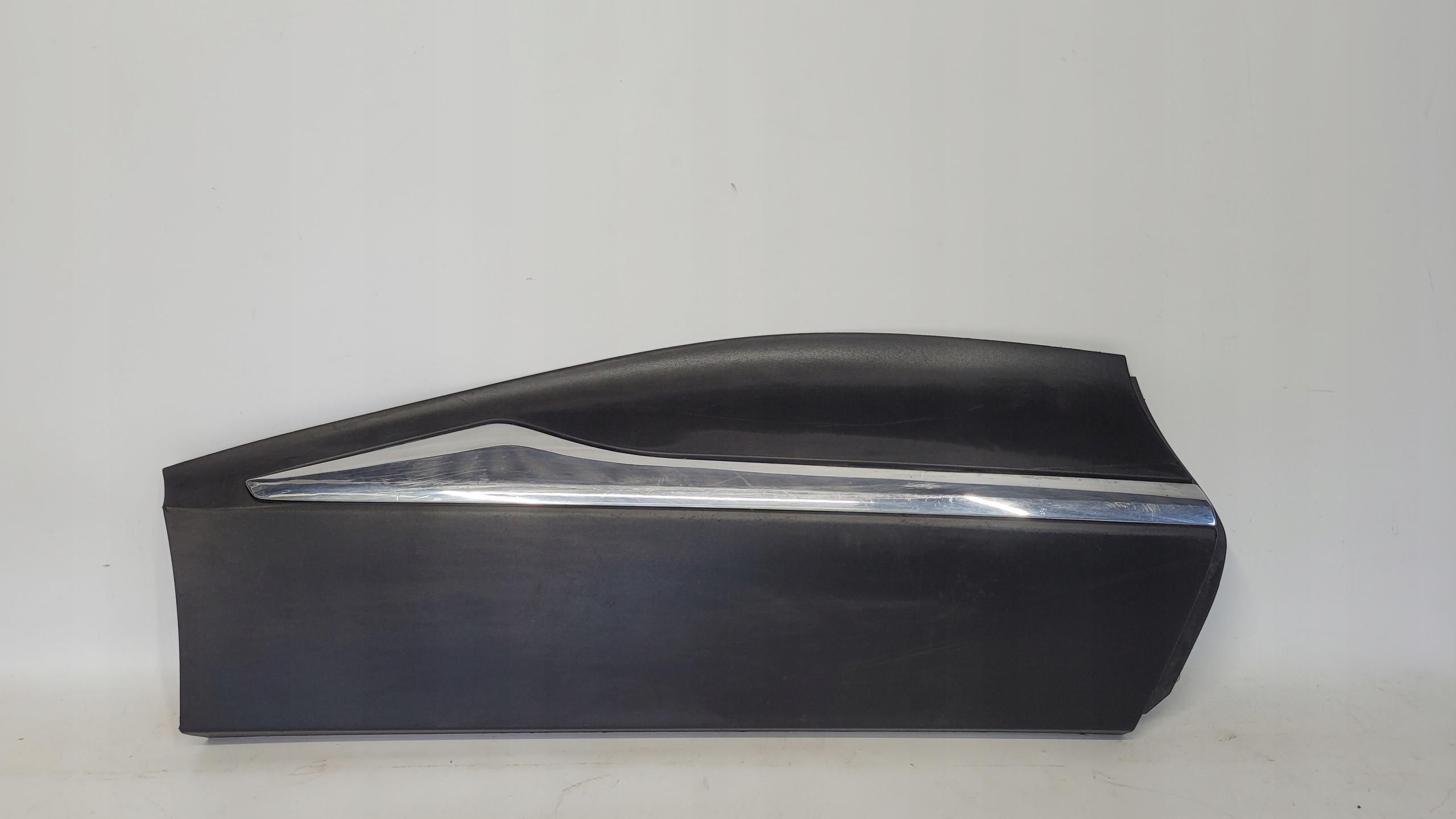 RENAULT CAPTUR ОБШИВКА ПРАВОЇ ЗАДНЬОЇ ДВЕРІ.