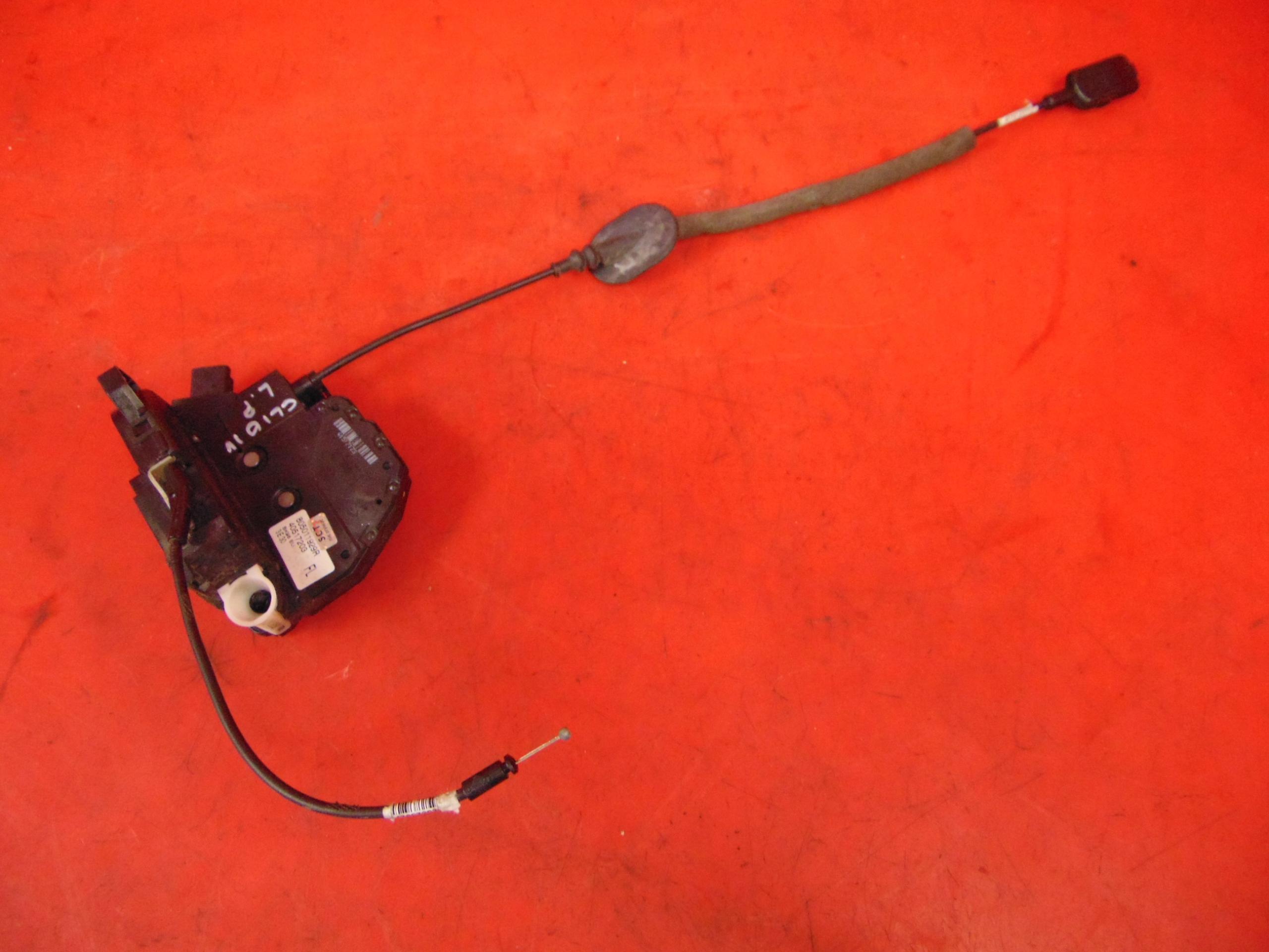 805011929R 2010 - RENAULT CLIO 4 IV ЗАМОК ДВЕРИ ЛЕВЫЙ ПЕРЕДНИЙ ЕВРОПА