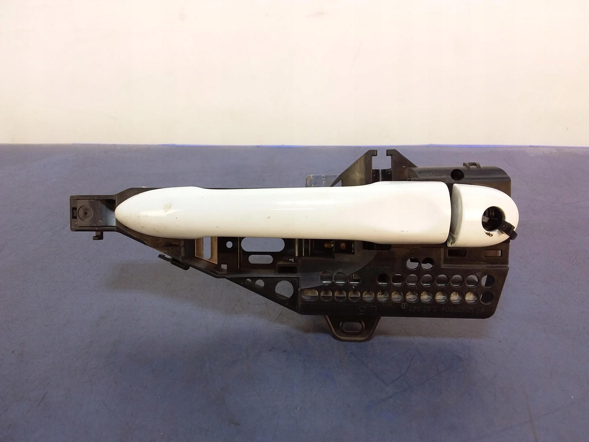 RENAULT CLIO IV РУЧКА ПЕРЕДНЯЯ ЛЕВАЯ OV369