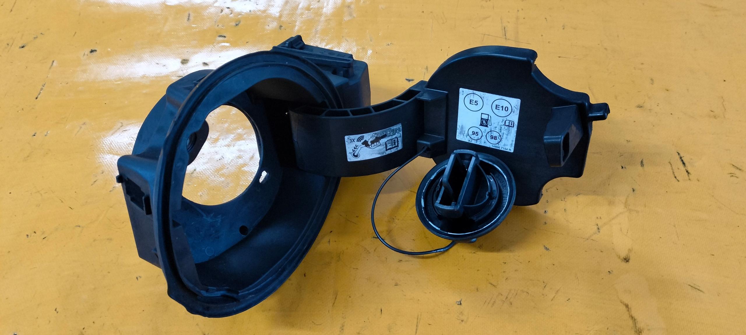 RENAULT CLIO IV КРЫШКА ТОПЛИВНОГО БАКА БЕНЗИН