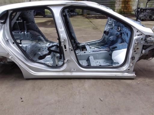 RENAULT CLIO V HB ПОРІГ ПРАВА СТІЙКА TED69