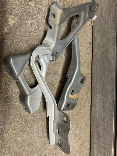 654010808R 654006494R - RENAULT CLIO V ПЕТЛИ КАПОТА СПРАВА СЛЕВА