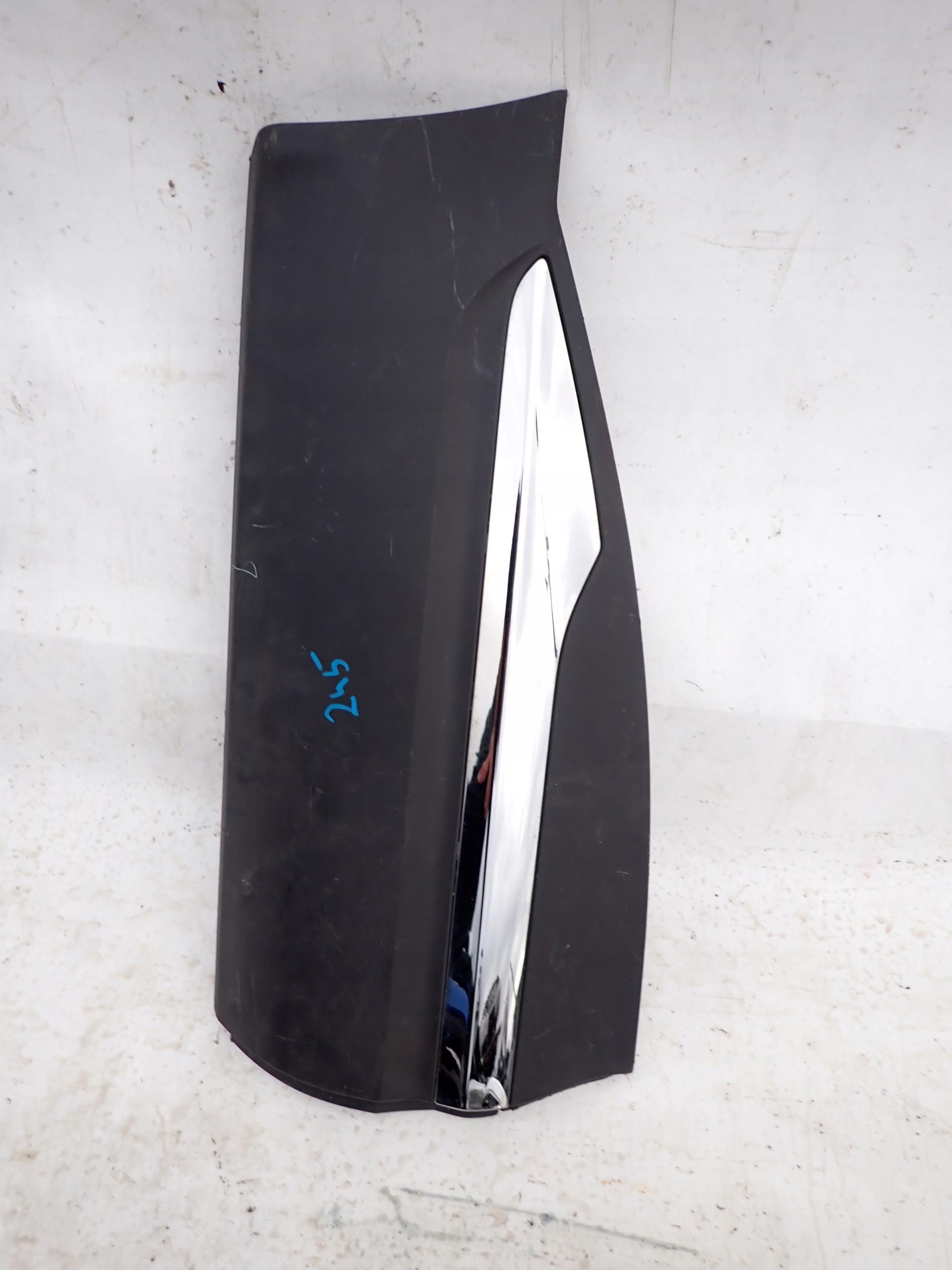 828761958R - RENAULT KADJAR 15-МОЛДИНГ ПРАВОЙ ЗАДНЕЙ ДВЕРИ ЗАДНЯЯ