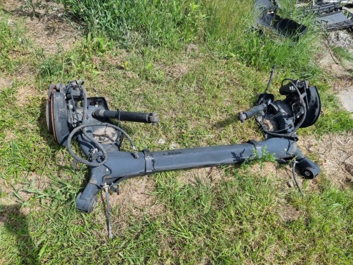 165/4 - Задній промінь вісь renault kadjar