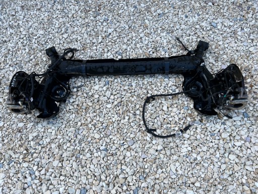 Renault kadjar підвіска задня вісь 20r