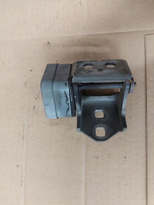 1 - RENAULT LAGUNA II ОБМЕЖУВАЧ ДВЕРЕЙ ПЕРЕДНІЙ ЛІВИЙ