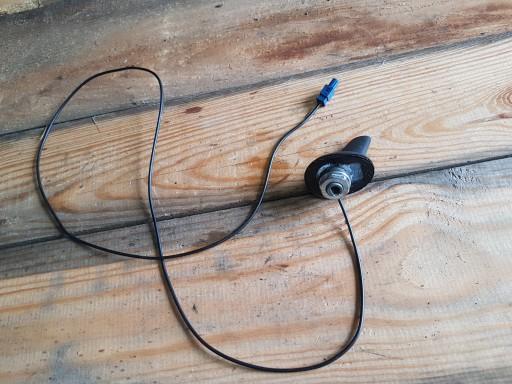 RENAULT LAGUNA III АНТЕНА НА ДАХУ GPS