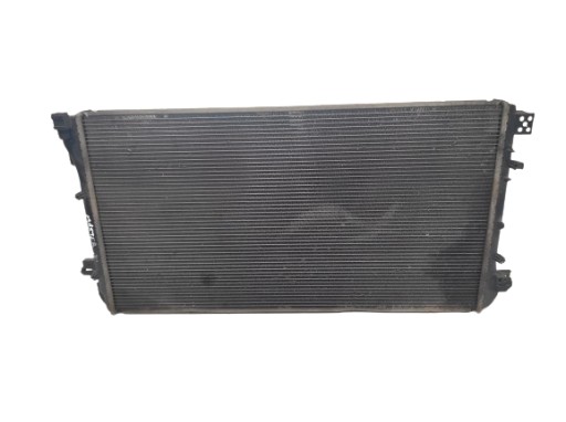 Renault master 2 ii lift 03- 2.5dci водяний кулер valeo 735112