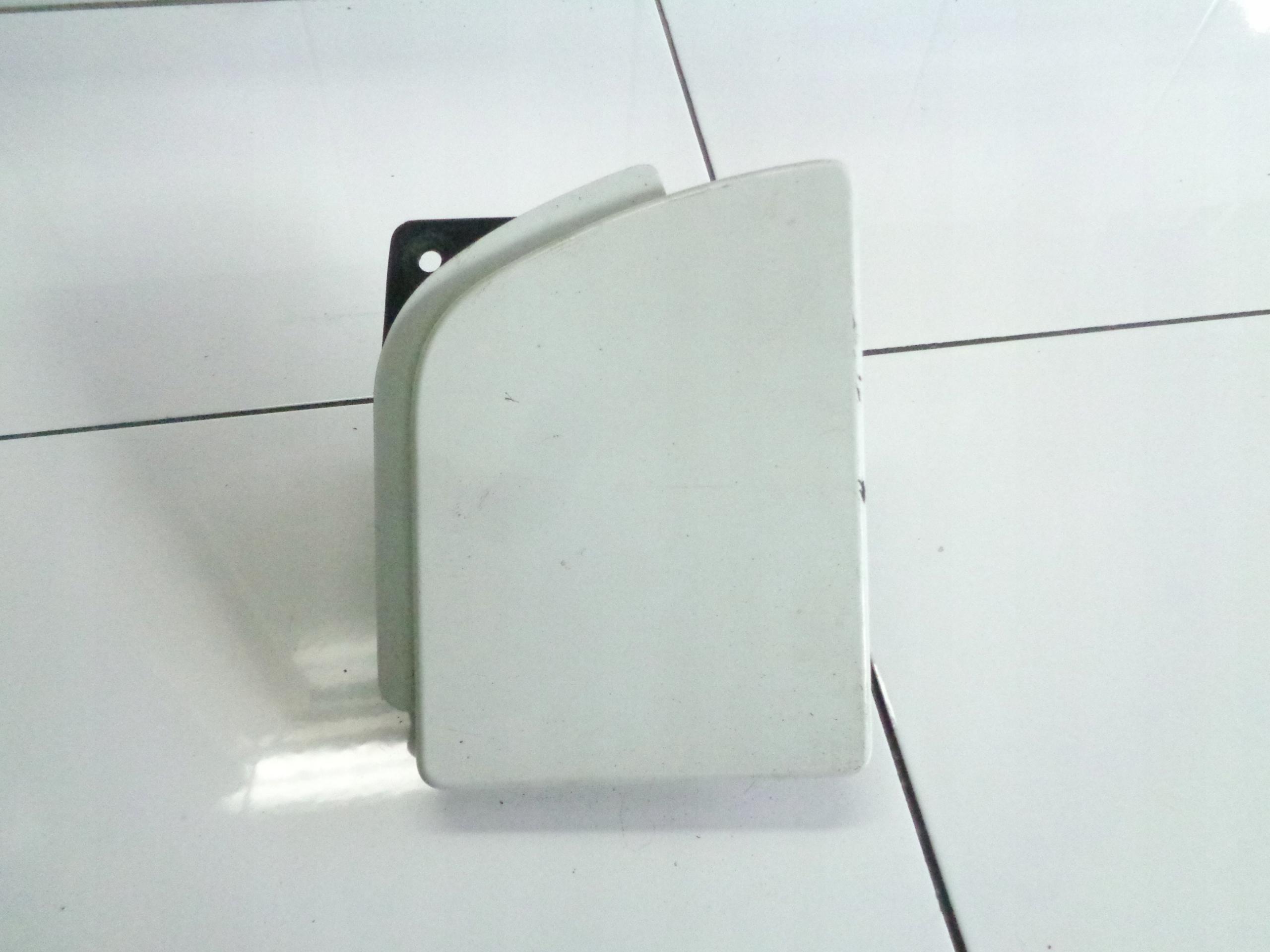 КРИШКА ПАЛИВНОГО БАКА RENAULT MASTER III 781200017R