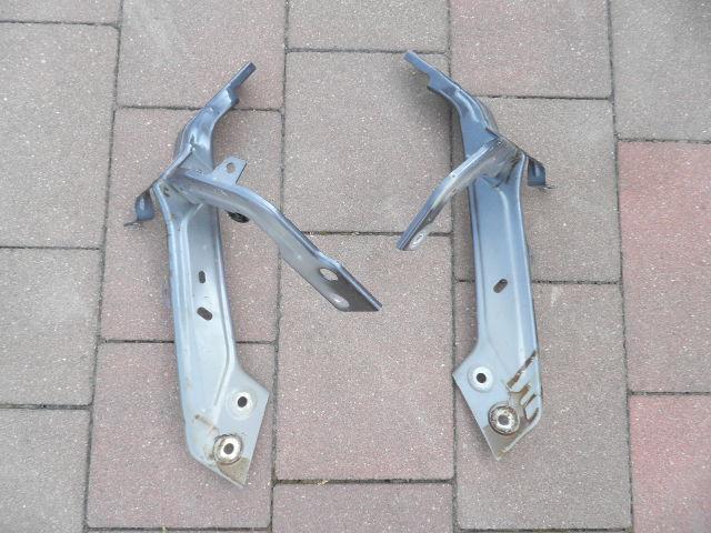 RENAULT MEGANE IV 16-КРОНШТЕЙН КРІПЛЕННЯ КРИЛА