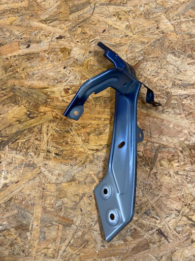 RENAULT MEGANE IV КРОНШТЕЙН КРІПЛЕННЯ КРИЛА ЛІВЕ 631416998R