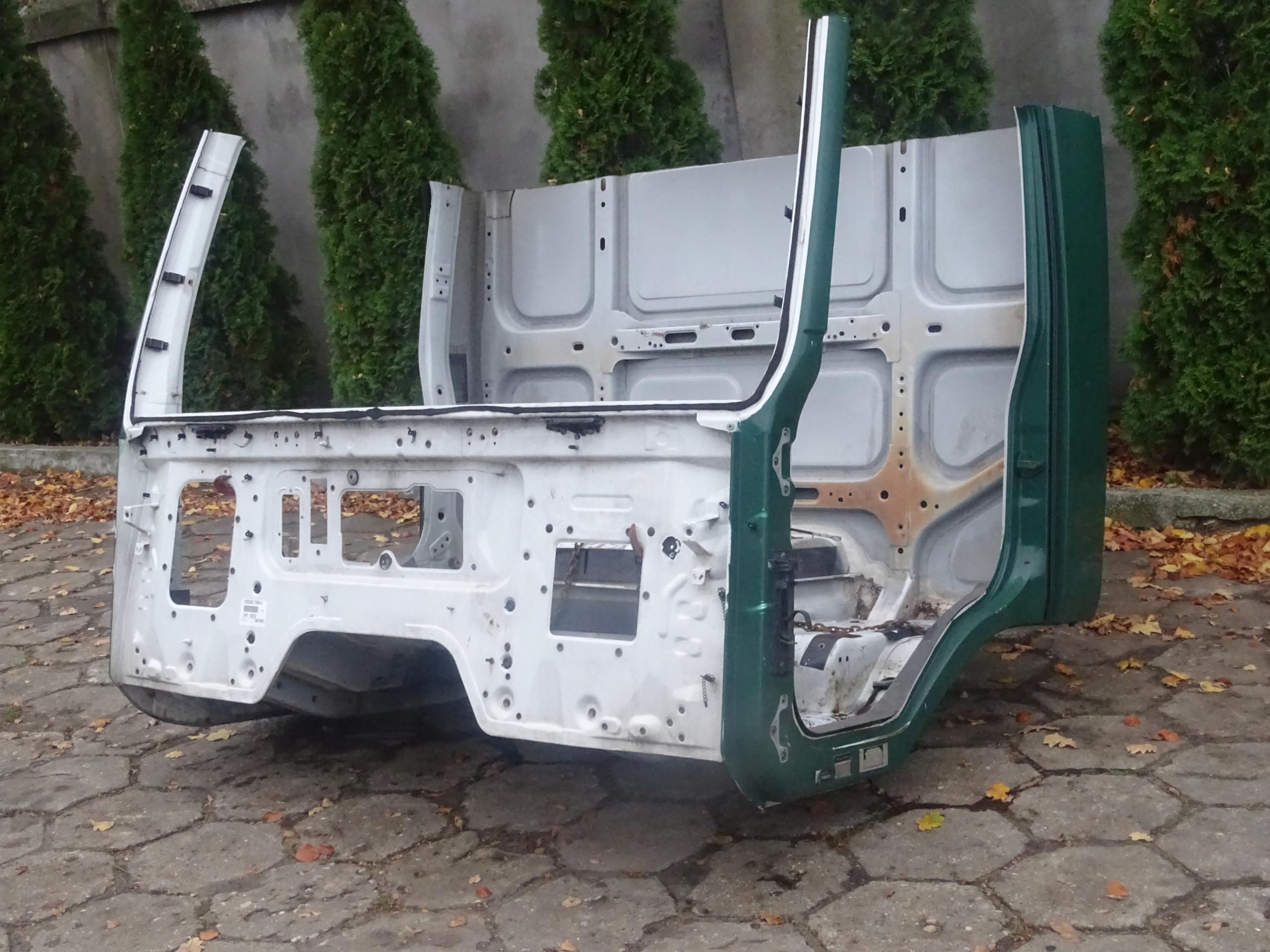 RENAULT MIDLUM 00-06 КВАДРАНТ КАБИНЫ ПЕРЕДНИЙ ЛЕВЫЙ