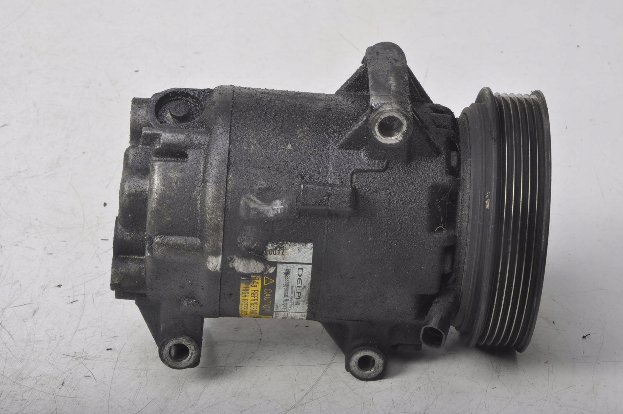 8200316164 - КОМПРЕСОР КОНДИЦІОНЕРА RENAULT SCENIC II 1.5 DCI