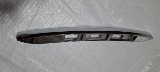 848109523 - RENAULT SCENIC III BLEND CHROME STRIP REAR HOOD 84810-9523