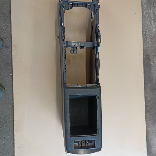 969103312R 684308048R - ПІДЛОКИТНИК RENAULT TALISMAN ЦЕНТР ТУНЕЛЬ ЄВРОПА