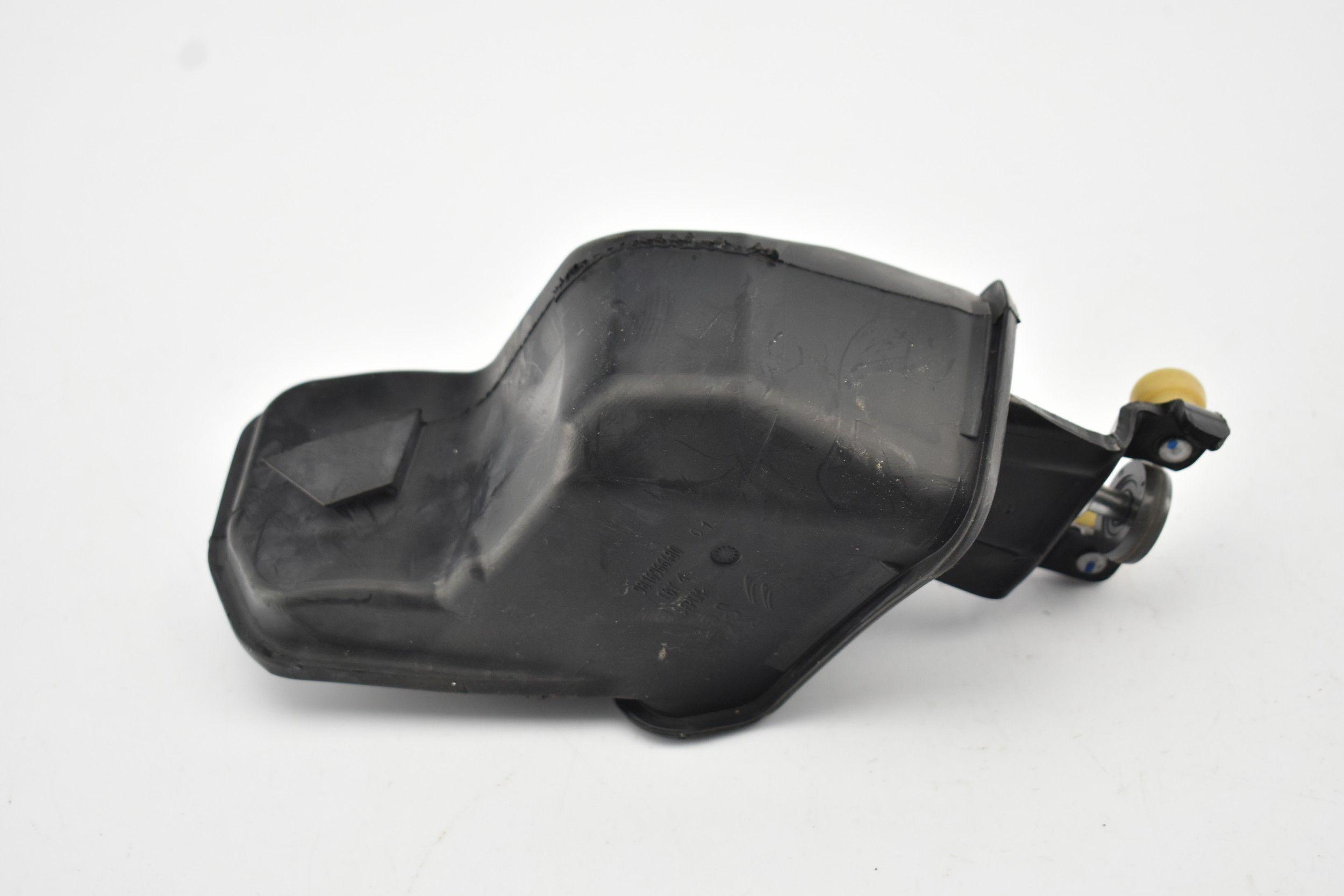 РОЛИК ДВЕРІ ЛІВИЙ ЗАДНІЙ 9833303280 RIFTER COMBO E