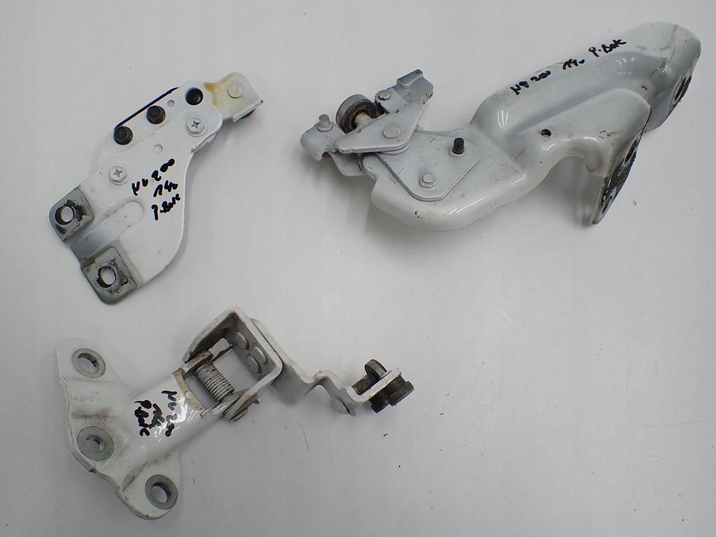 РОЛИК НАПРАВЛЯЮЧА ДВЕРІ ПРАВА ЗАДНЯ NISSAN NV200 14R