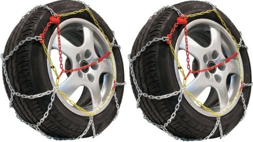 Ромбоподібні ланцюги протиковзання на кожне пасажирське колесо
