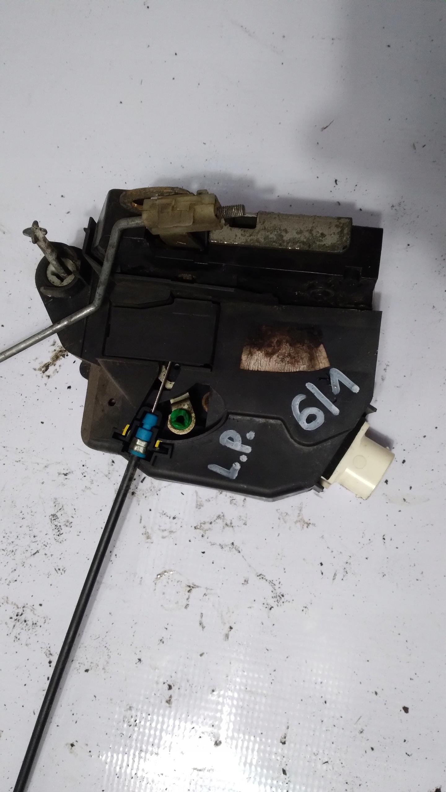 ROVER 75 ЗАМОК ДВЕРИ ЛЕВЫЙ ПЕРЕДНИЙ