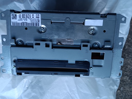 Радиоприемник BMW, Harman/Becker CI 9 218 330 01.