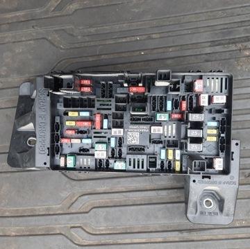 Ram 1500 19 - Блок запобіжників