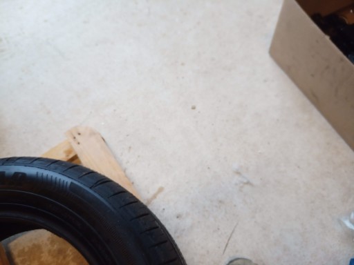 Рамка наконечник вихлопної труби правий megane IV GT 850764953R