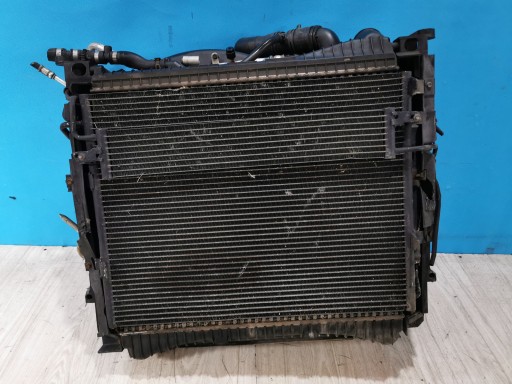 Range Rover Vogue L322 Lift 2009/2012 комплект радіаторів 4.4 Бенз.