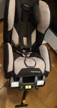 Recaro Young Expert Plus + база Isofix, 9-18 кг