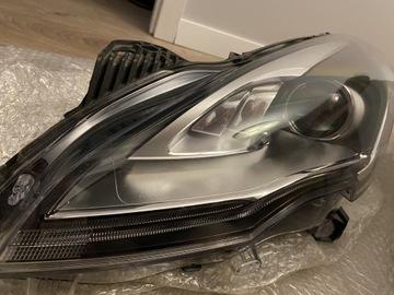Біксенонова фара Peugeot 5008 16-