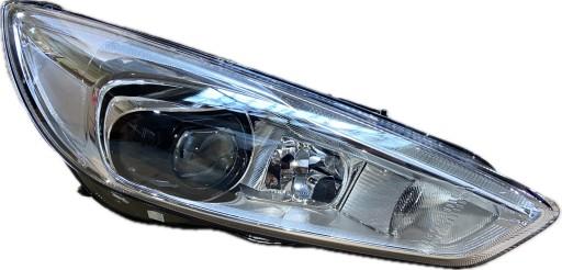 2206008 - Фара передня права Ford