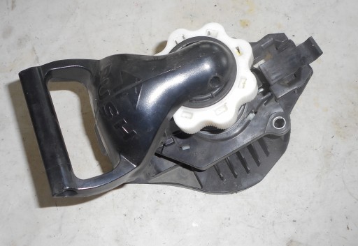 8200304319B 8200551279 - Renault Clio IV ліфт кріплення запасного колеса