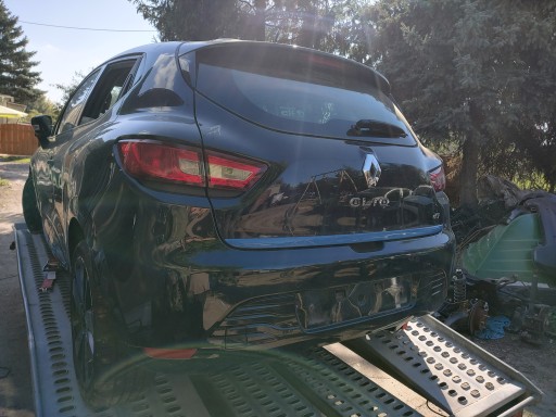 Renault Clio iv HB задній ремінь ванна